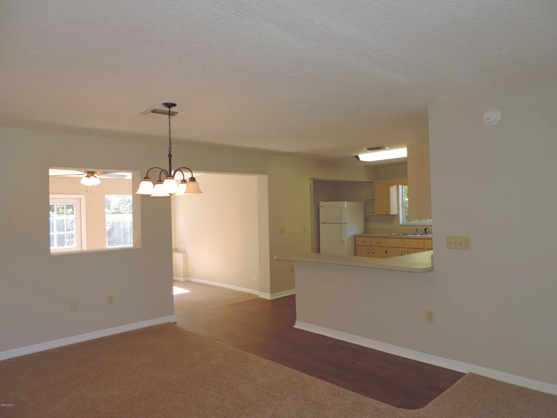 Photo of 1454 Rosemary Drive