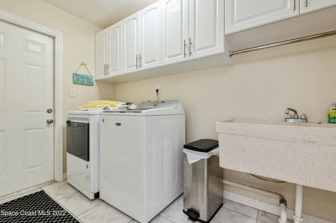 Photo of 3859 N Indian River Drive