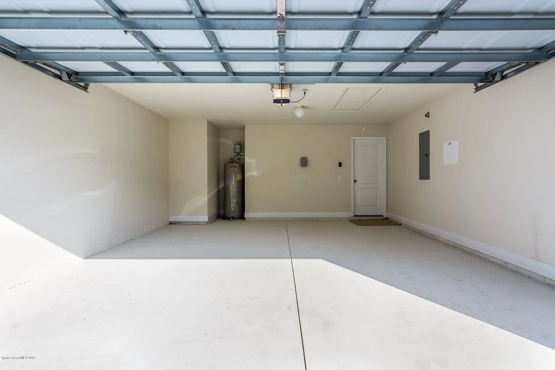 Photo of 3908 Rolling Hill Drive