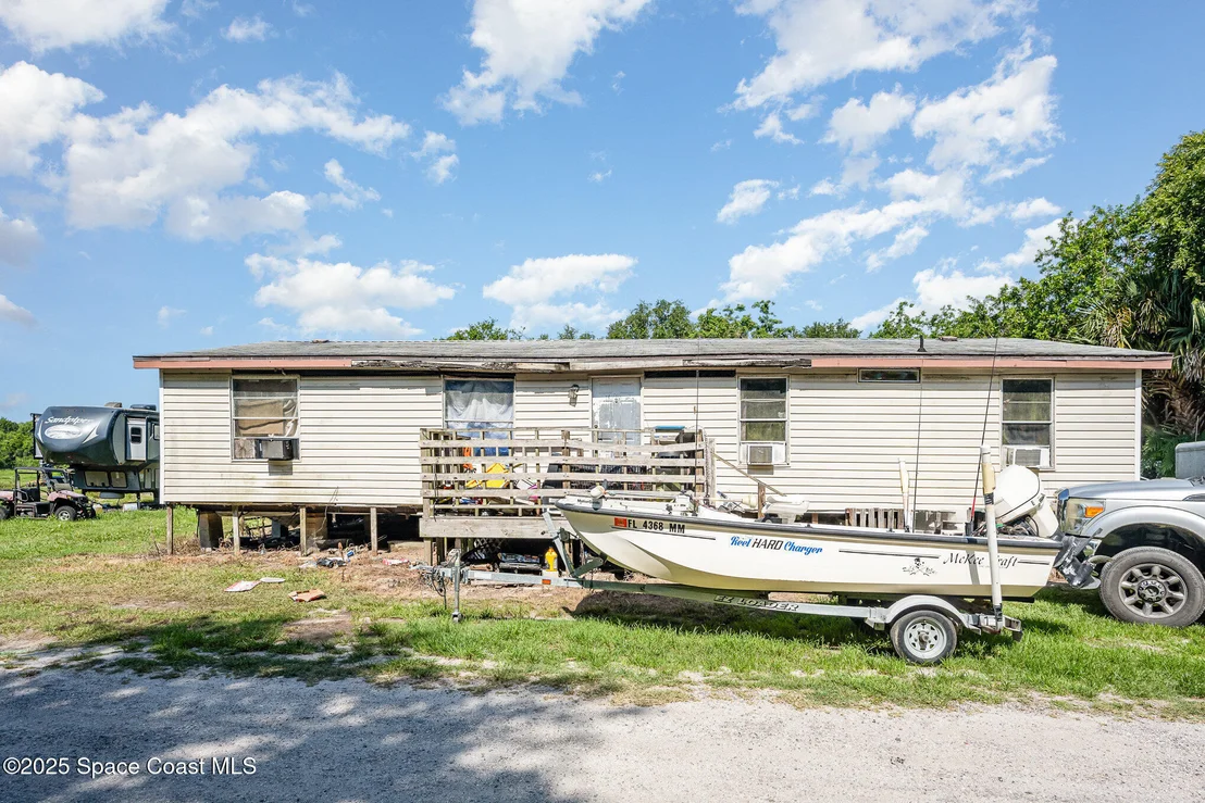 Photo of 2675 Brockett Road