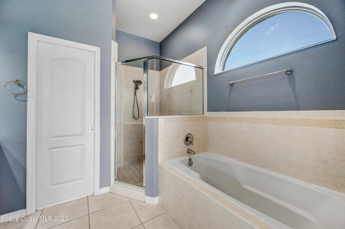 Photo of 1421 Whitman Drive