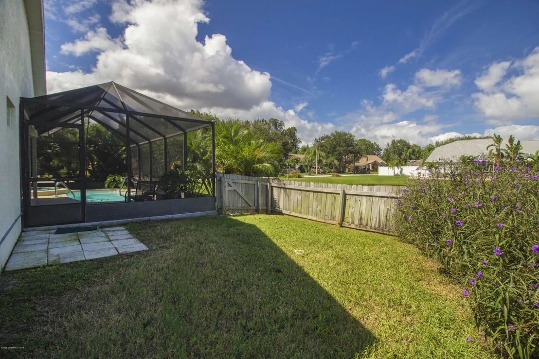 Photo of 1041 Pelican Lane