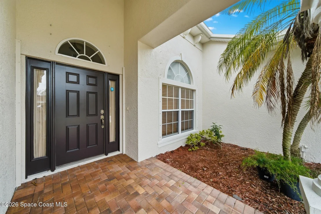 Photo of 1185 Dromin Lane
