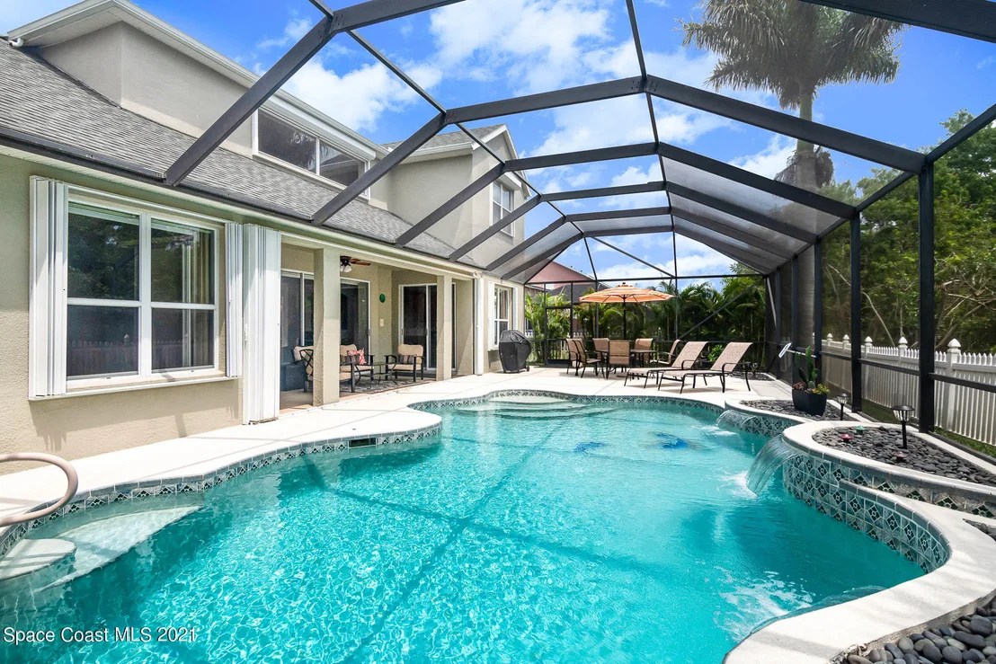 Photo of 3466 Peninsula Circle