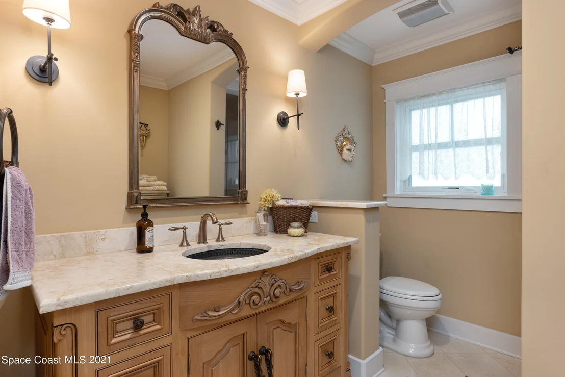 Photo of 857 Indian River Drive