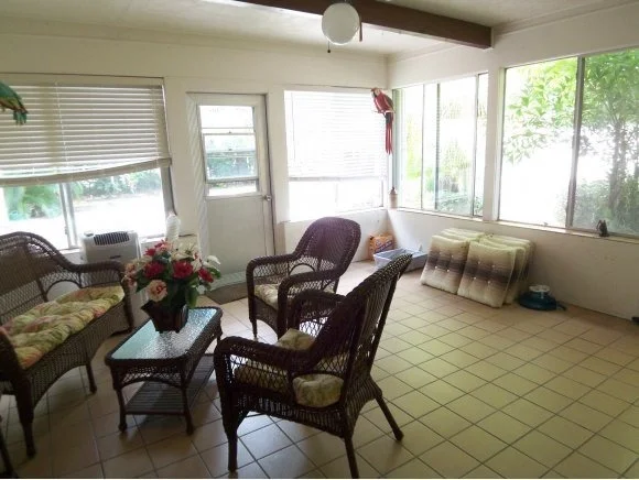 Photo of 402 Miami