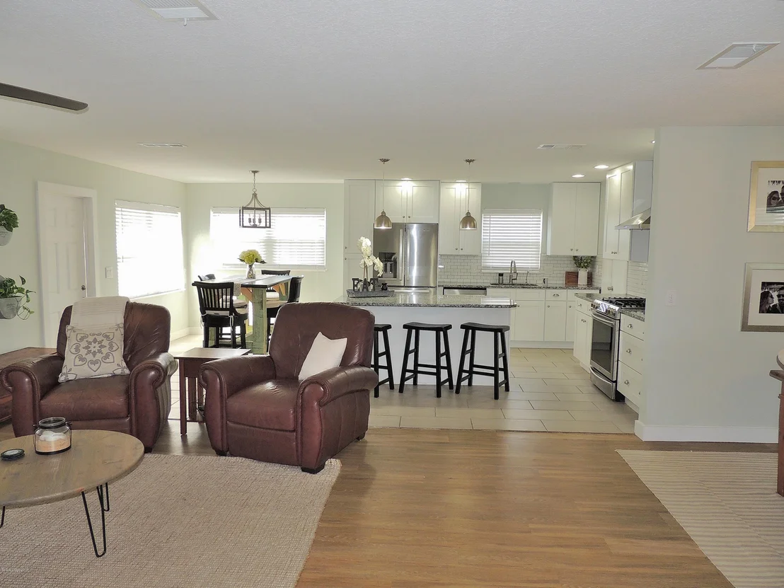 Photo of 991 Nagle Drive