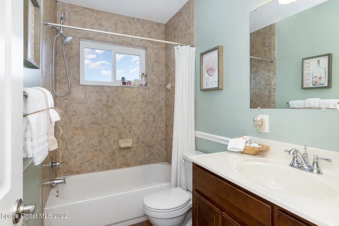 Photo of 831 Glenmore Circle