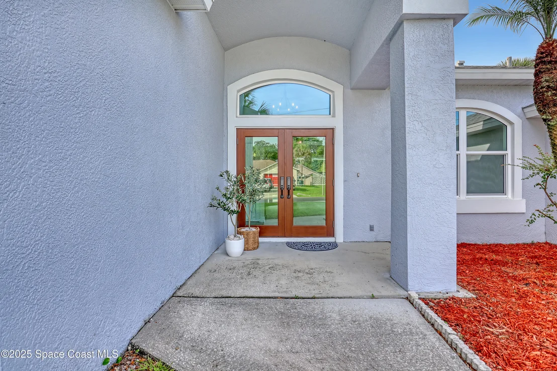 Photo of 6135 Balboa Street
