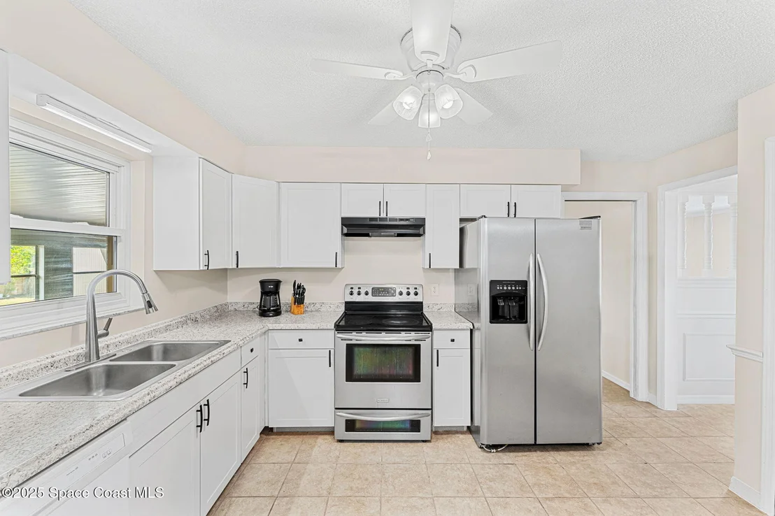 Photo of 355 Jackson Avenue