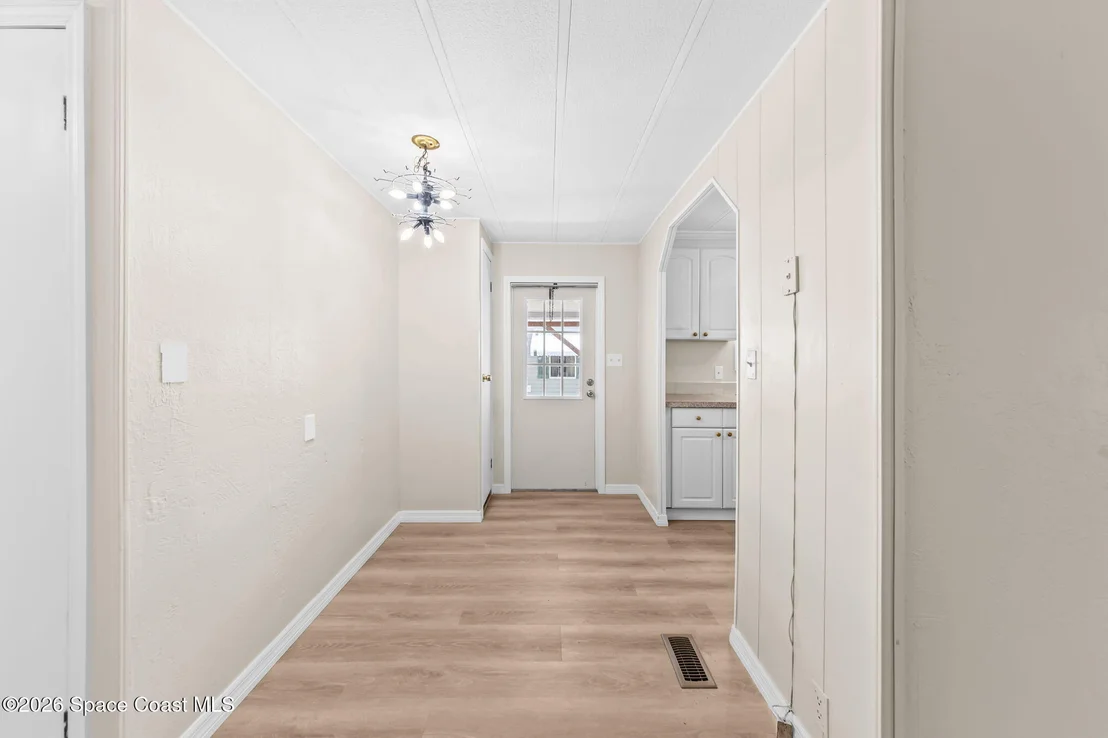 Photo of 1005 Thrush Circle