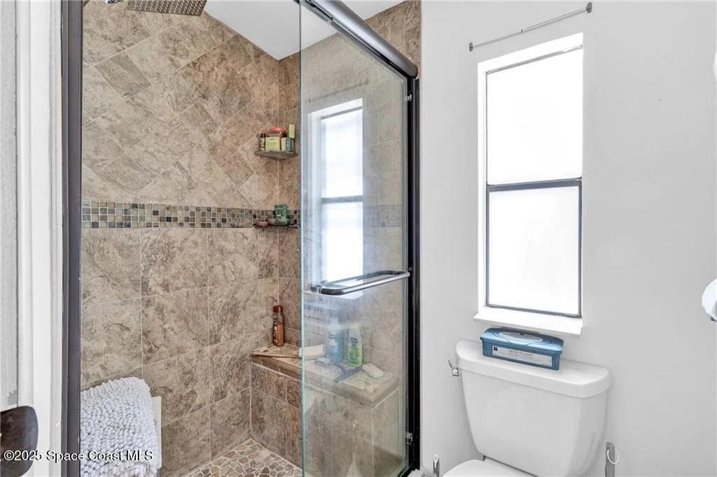 Photo of 729 Gladiolus Drive