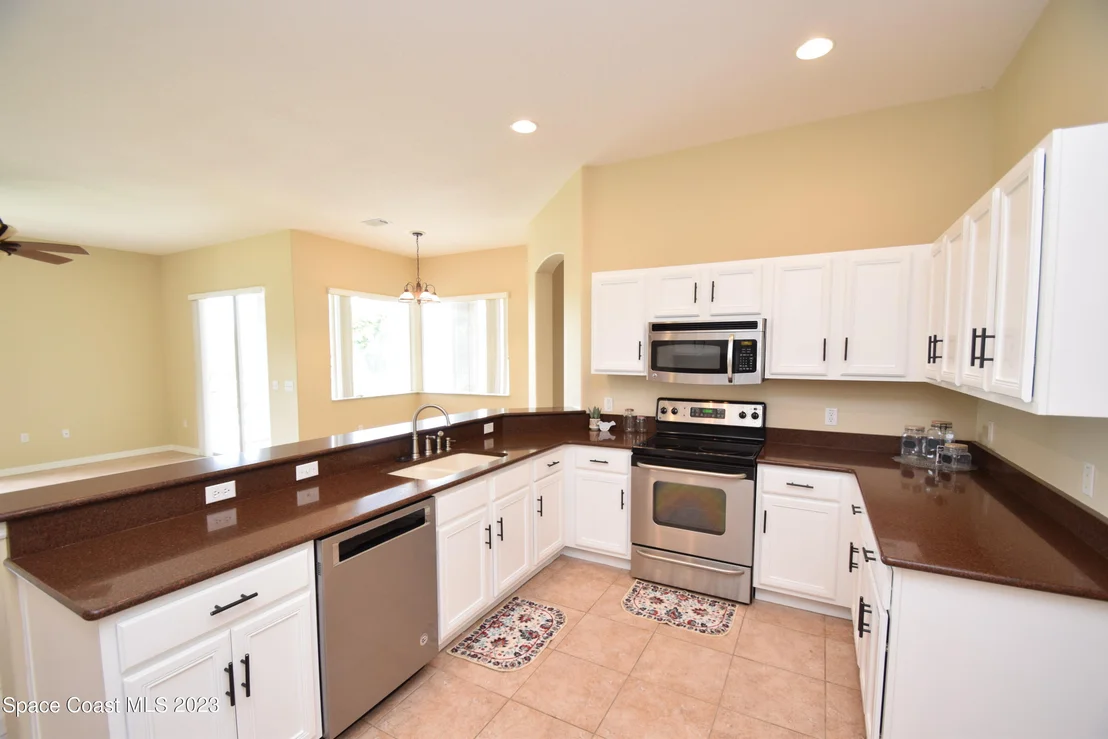 Photo of 2223 Woodfield Circle