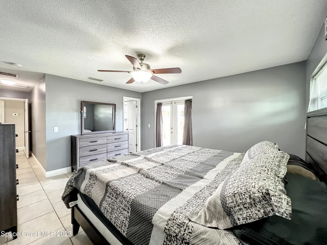 Photo of 2900 Cooper Drive