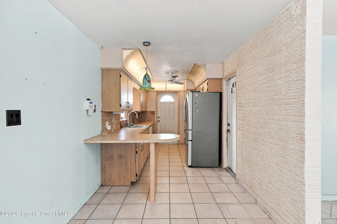 Photo of 335 Brewster Road