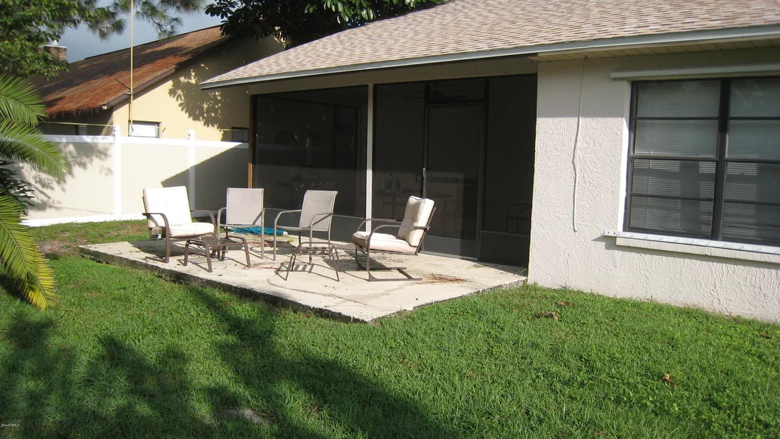 Photo of 883 Yorktowne Drive