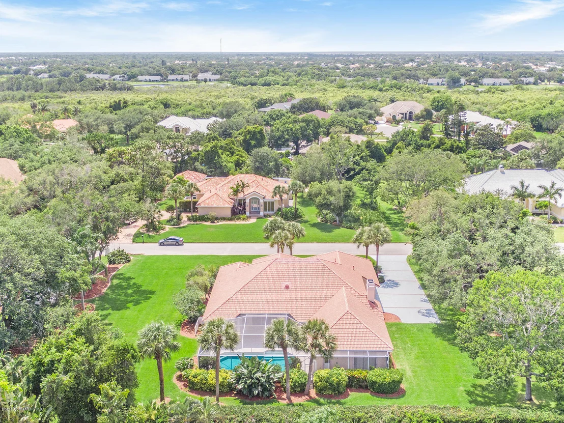 Photo of 759 Glengarry Drive