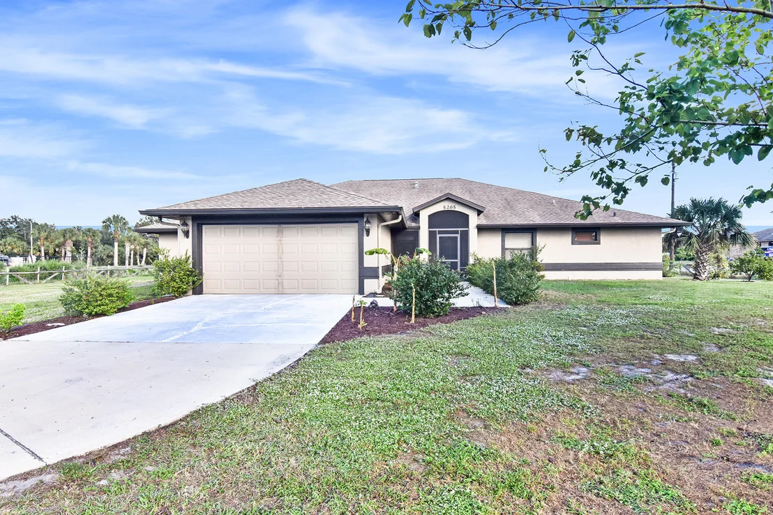 Photo of 5265 Pine Street