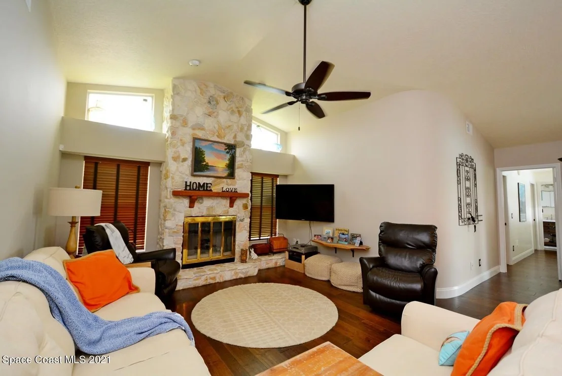 Photo of 1251 Silver Lake Drive