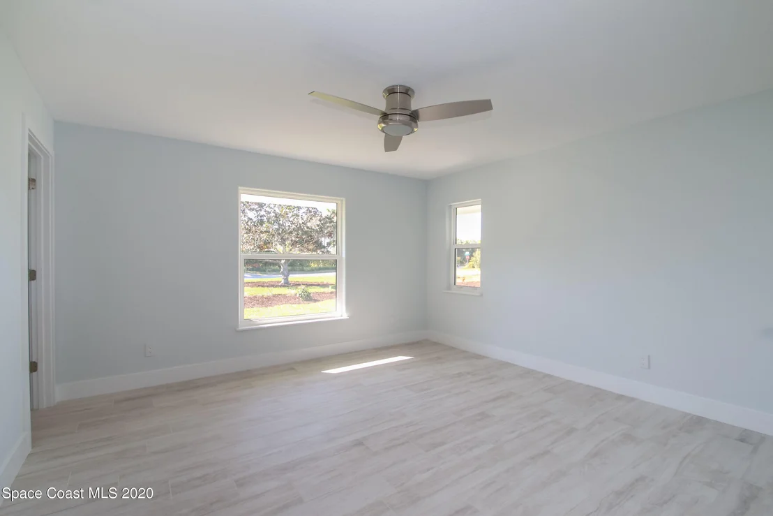 Photo of 501 Riverside Drive