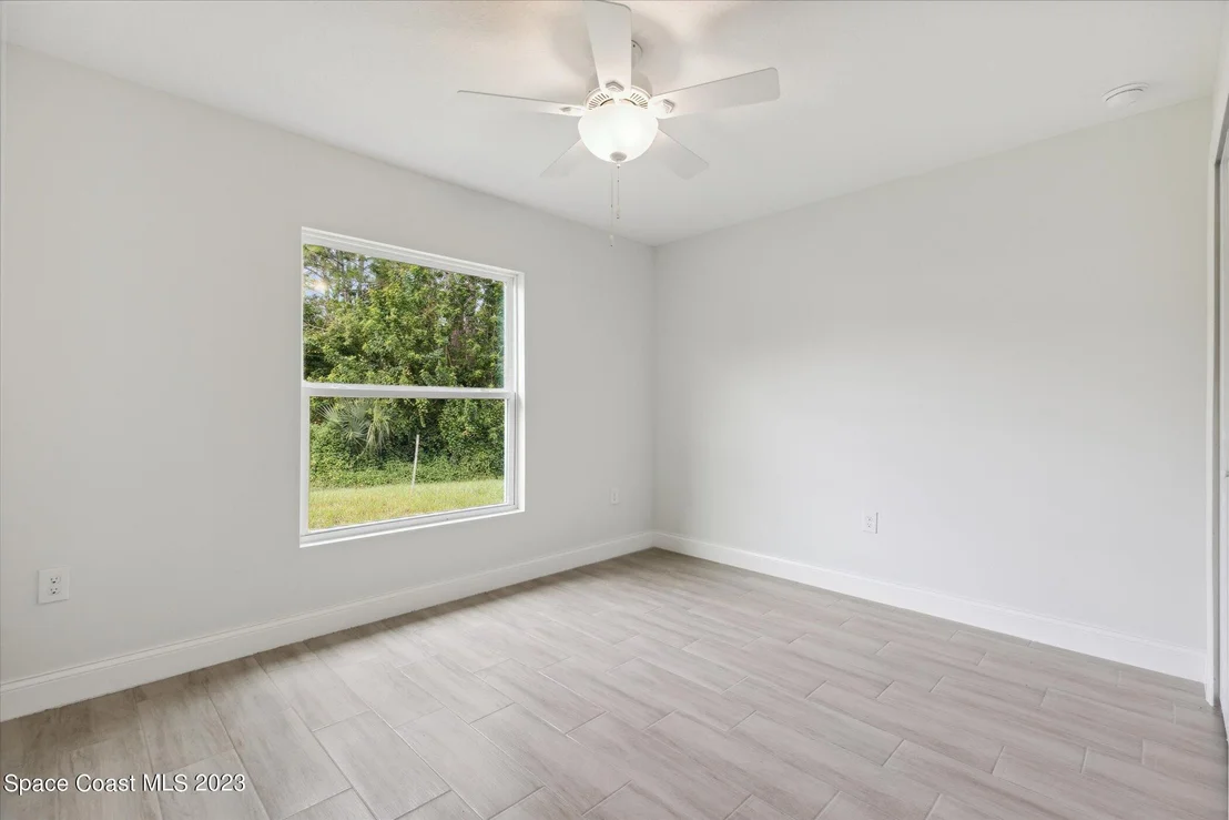 Photo of 1908 Warton Avenue SE