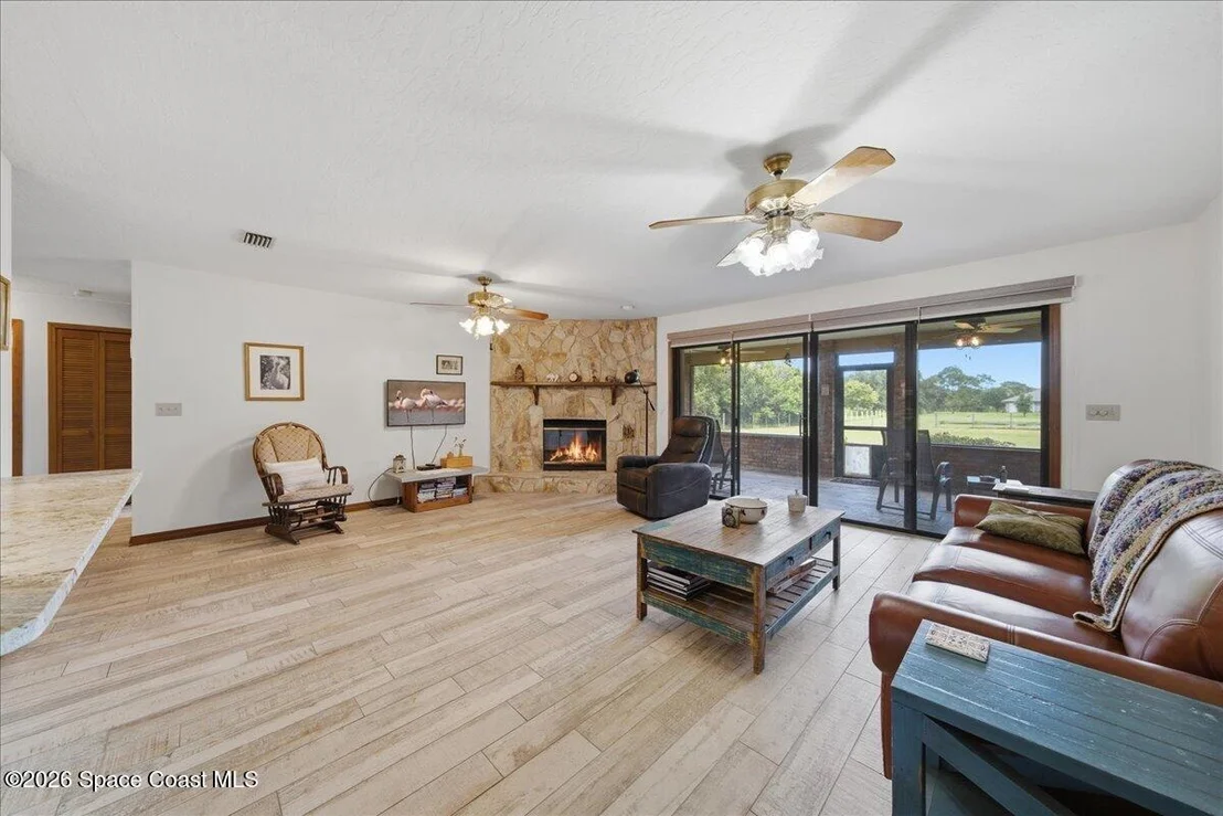 Photo of 2785 Beran Lane