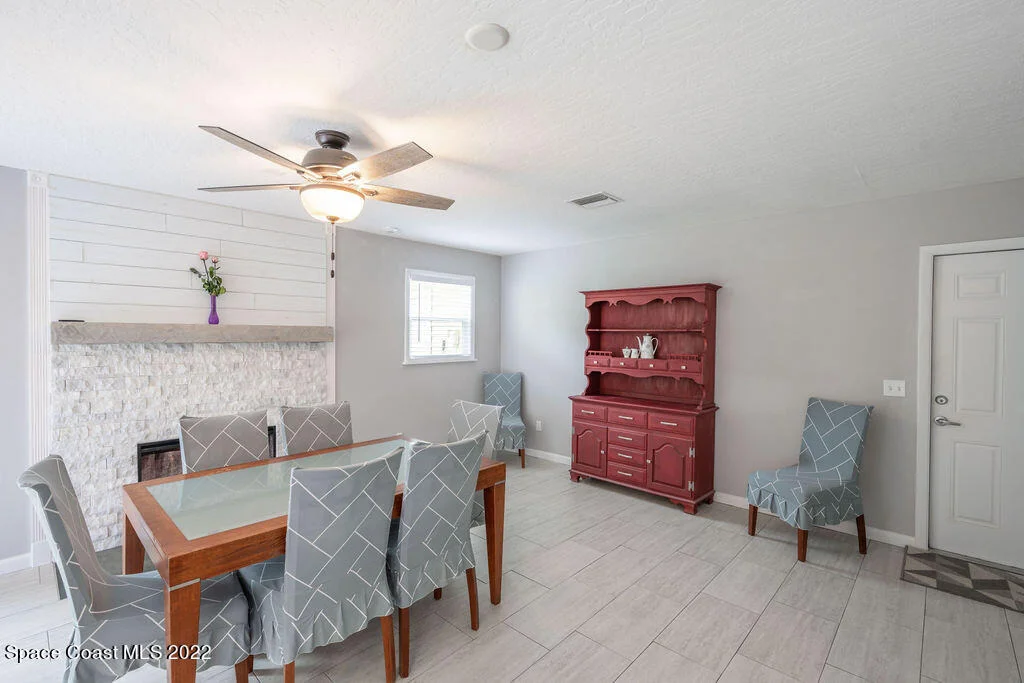 Photo of 2525 Lemon Street NE