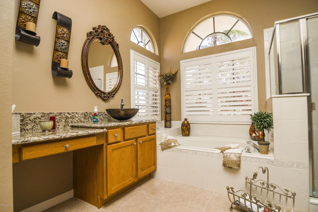Photo of 3626 Peninsula Circle
