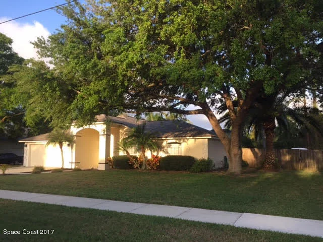 Photo of 6760 Opal Avenue