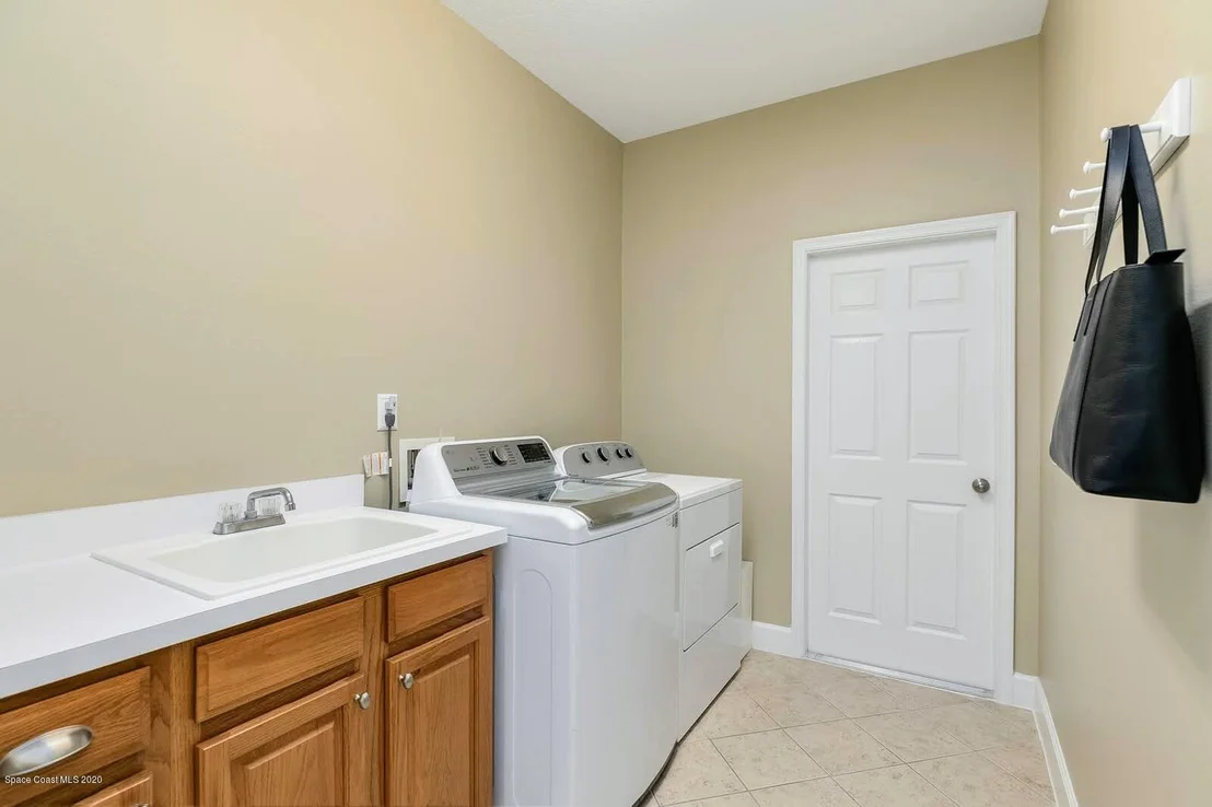 Photo of 230 Richards Road