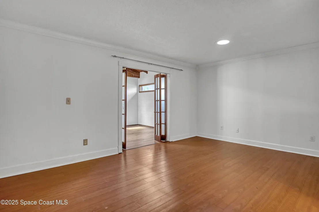 Photo of 210 Applewood Circle