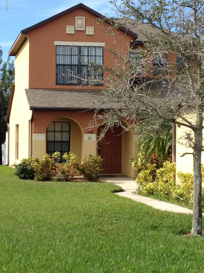 Photo of Unit 101 at 1160 Luminary Circle