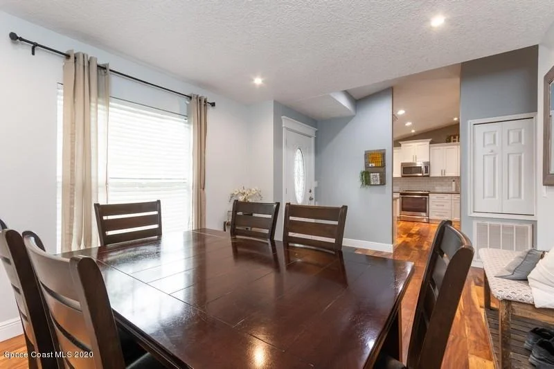Photo of 6023 Elgin Road