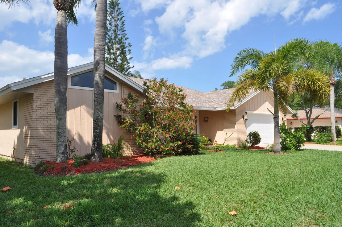 Photo of 458 St. John's Drive