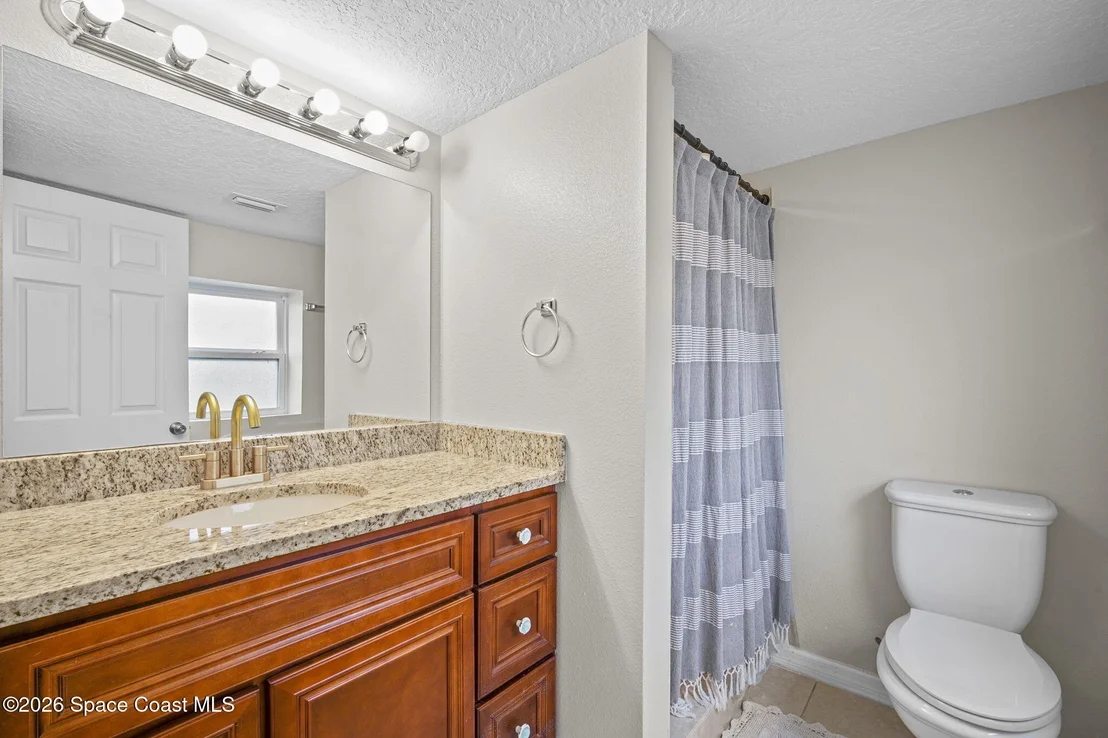 Photo of 4030 Milwaukee Avenue