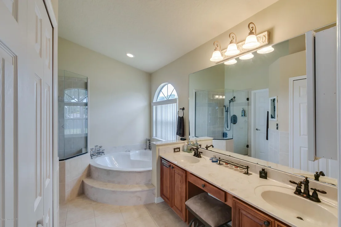 Photo of 3905 Saint Armens Circle