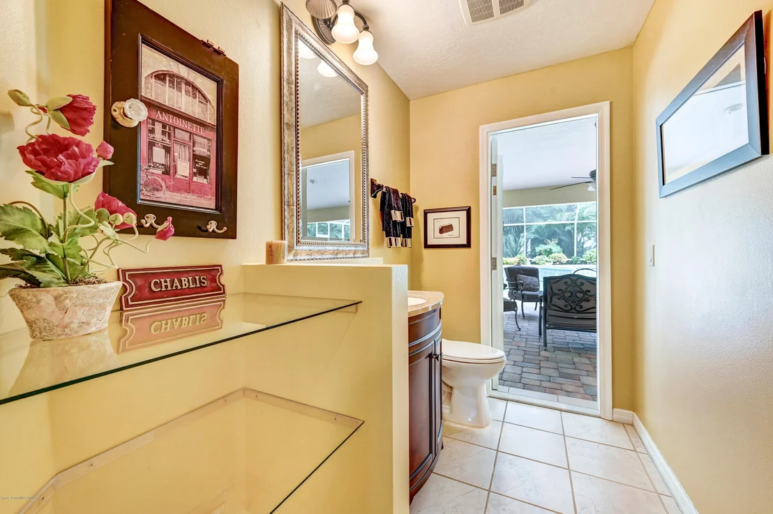 Photo of 3850 Beechgrove Road