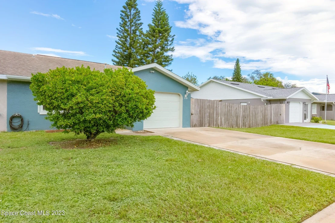Photo of 1718 Bruman