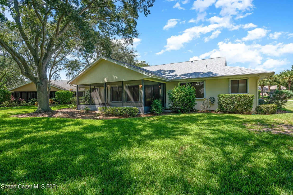 Photo of 1565 Freedom Drive