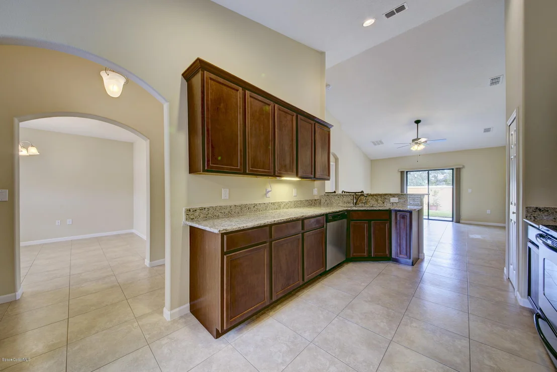 Photo of 1372 Hailey Street