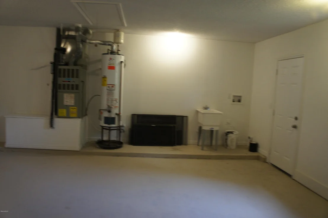 Photo of 1833 Oakwood