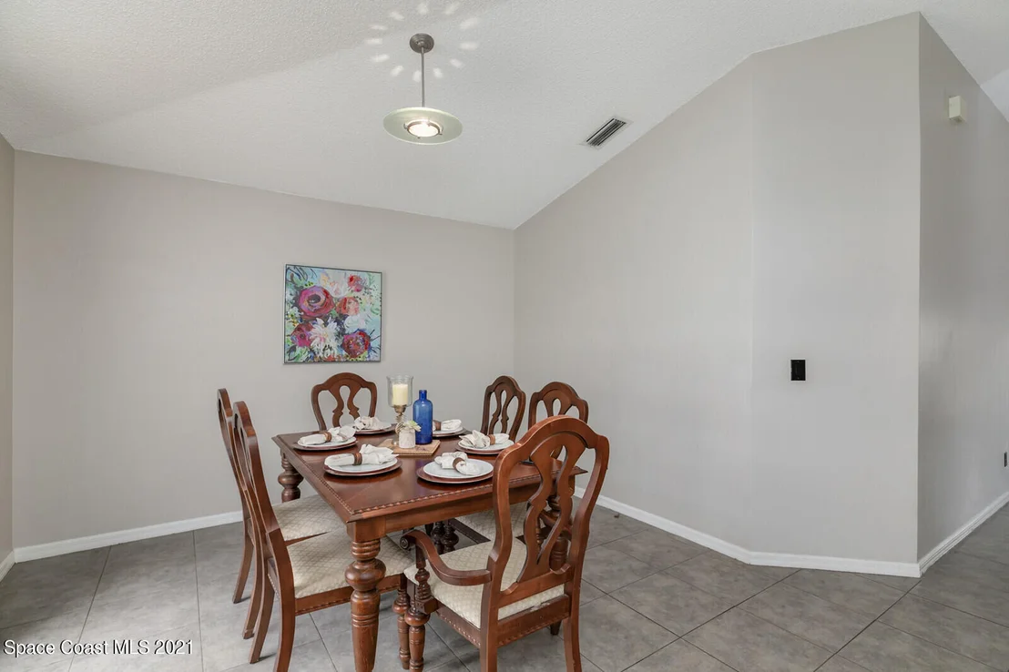 Photo of 1011 Sabal Grove Drive