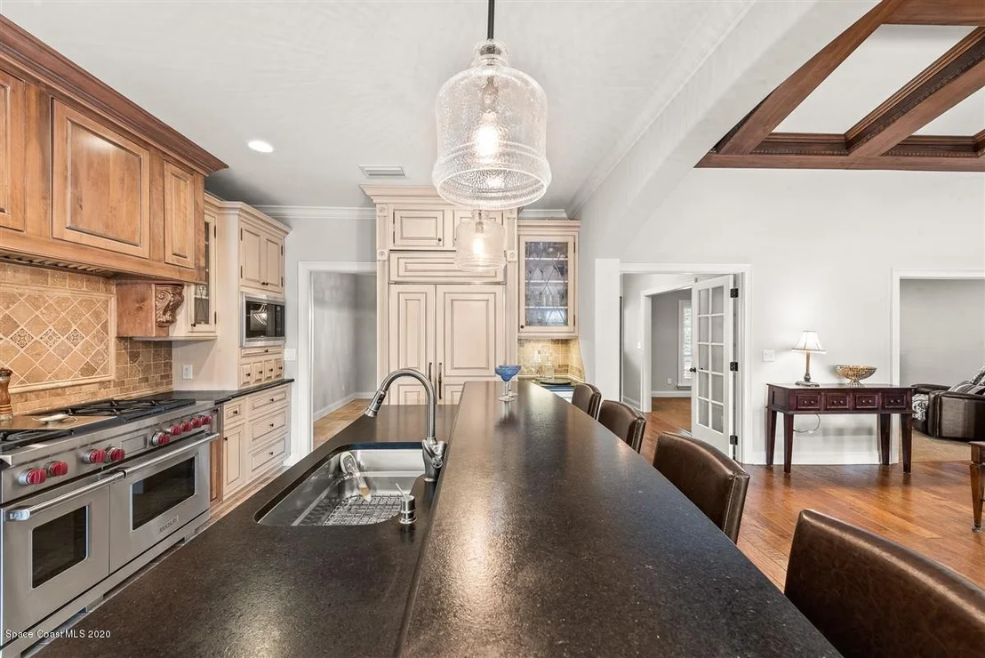 Photo of 437 Oriole Lane