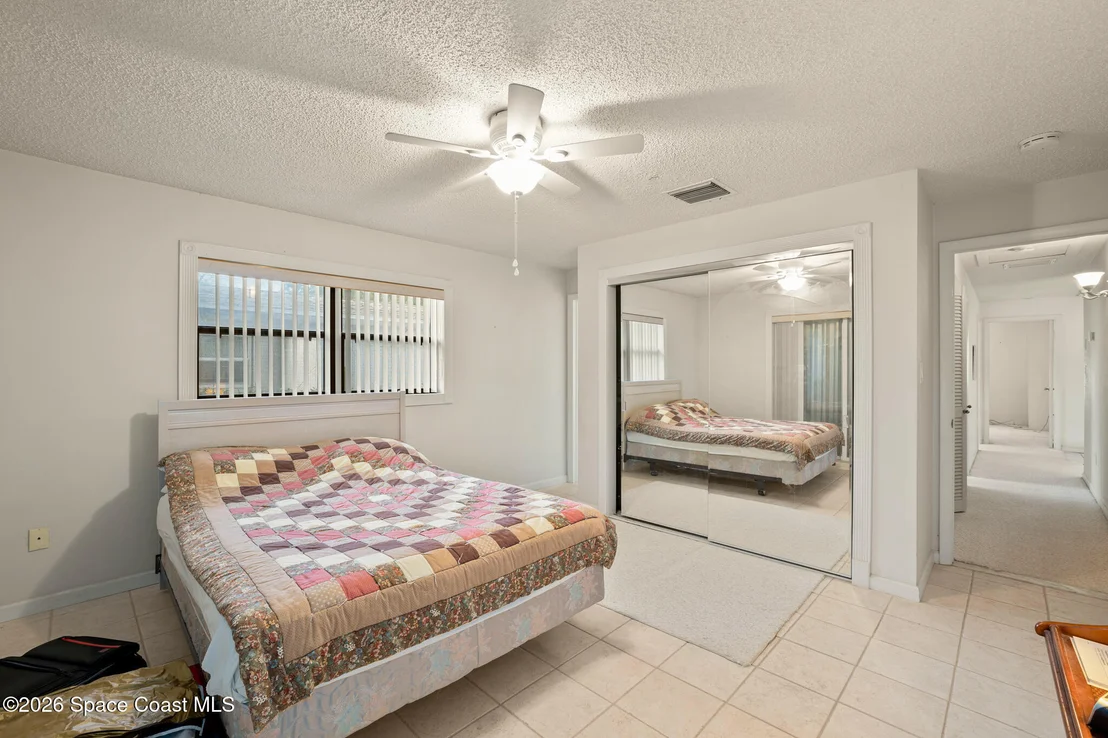 Photo of 413 Sparrow Drive