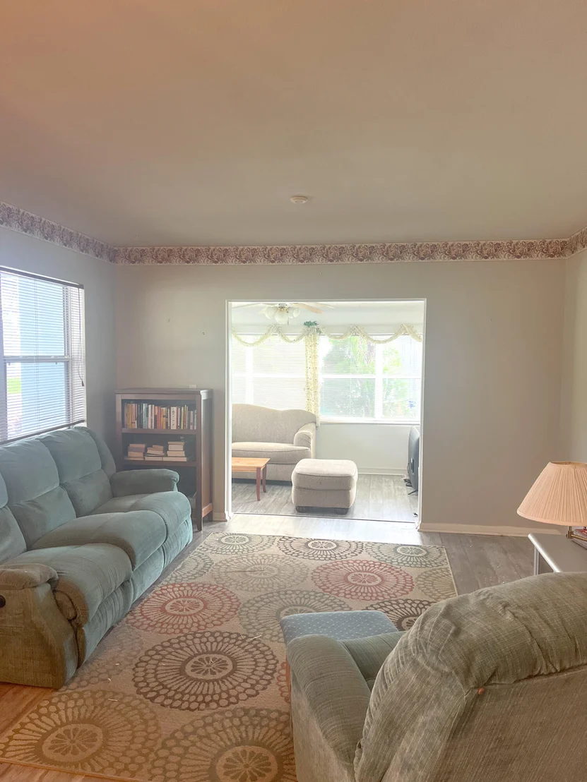 Photo of 721 Lund Circle