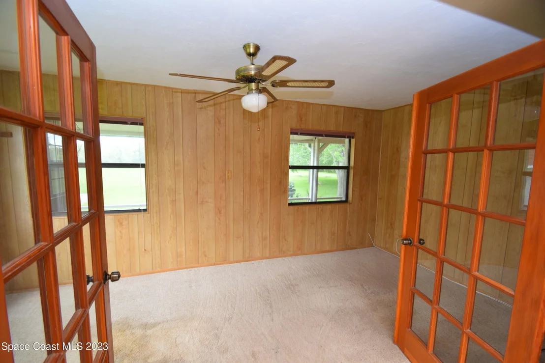Photo of 2660 Weber Road