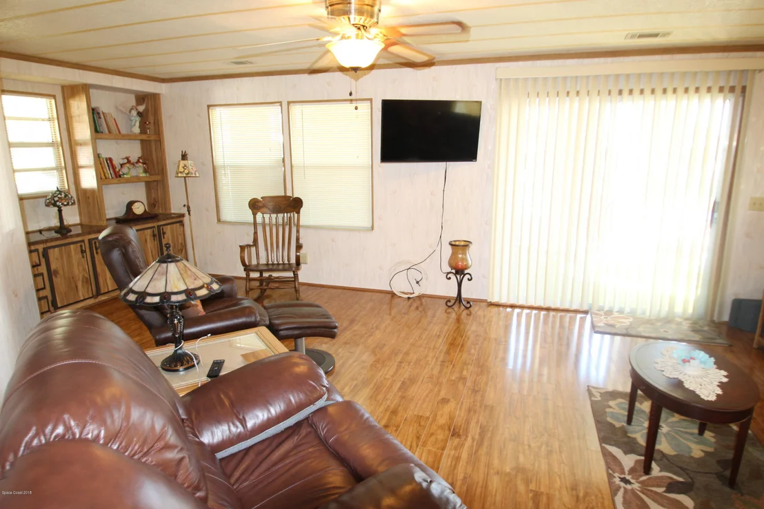 Photo of 516 Jennifer Circle