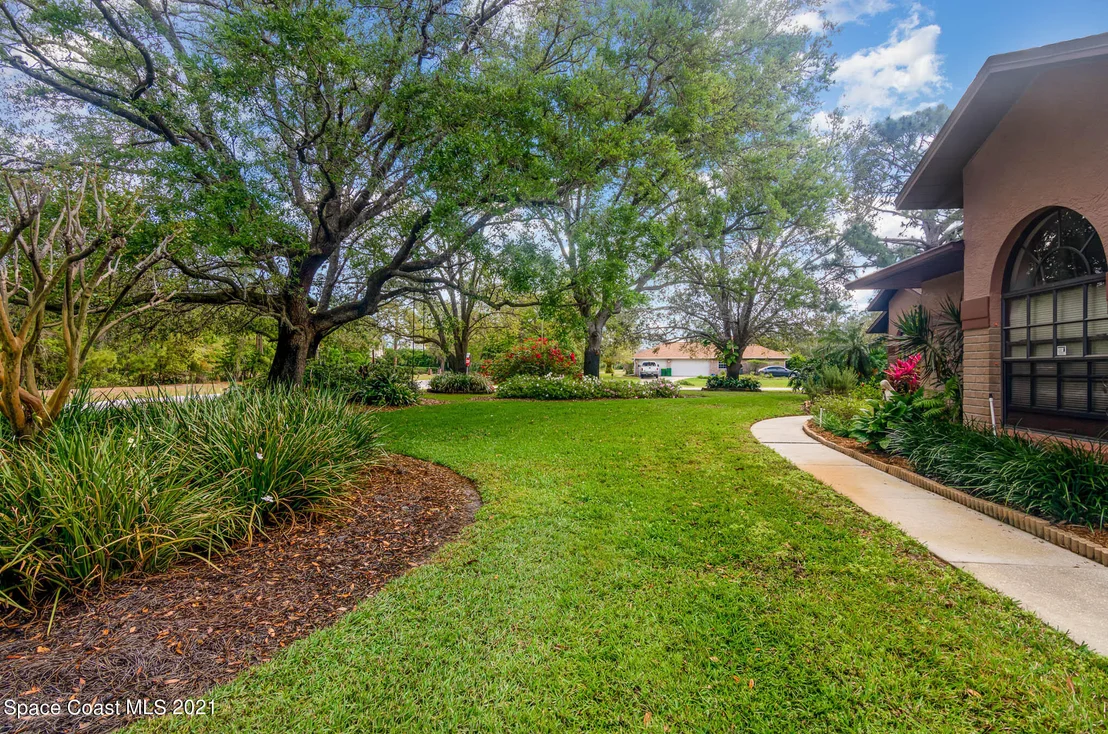 Photo of 5395 Amy Way