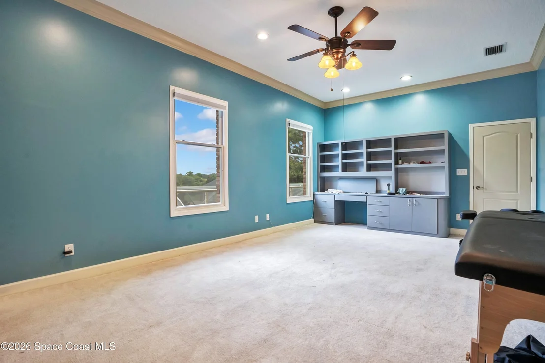 Photo of 772 Oak Park Drive