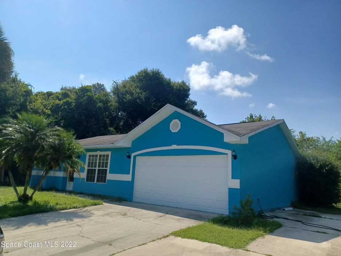 Photo of 6363 Brack Street